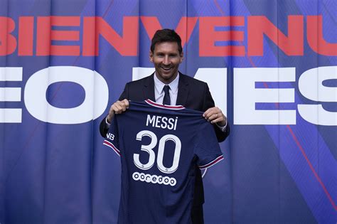 Lionel Messi bei Paris Saint-Germain offiziell vorgestellt