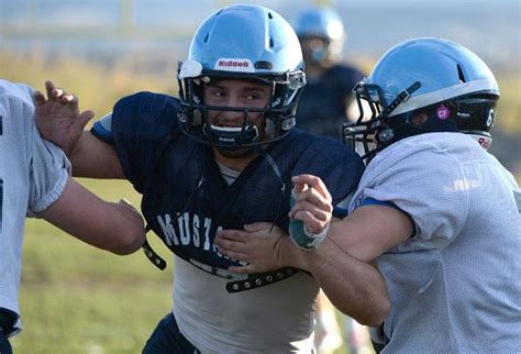 Ralston Valley High School football team leads 5A in scoring defense ...