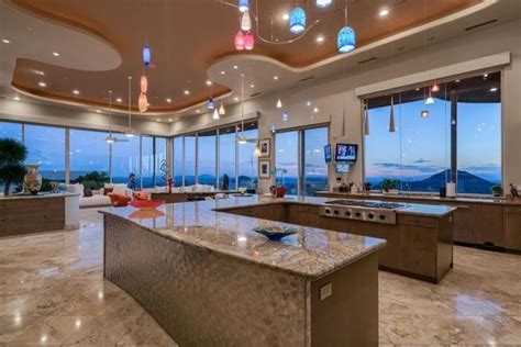 Luxurious Dream Kitchen with Ocean View