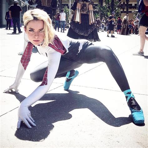 Character: Spider-Gwen (Gwen Stacy) / From: MARVEL Entertainment & Sony ...