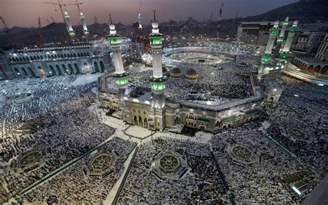 Muslim Pilgrims Pray Around The Holy Kaaba At The Grand Mosque, During The Annual Hajj ...