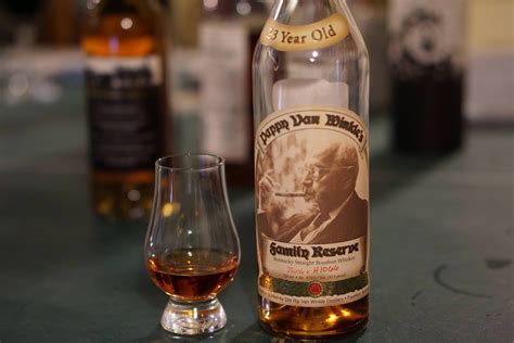 Review #27 - Pappy Van Winkle 23 Year (2016) : bourbon