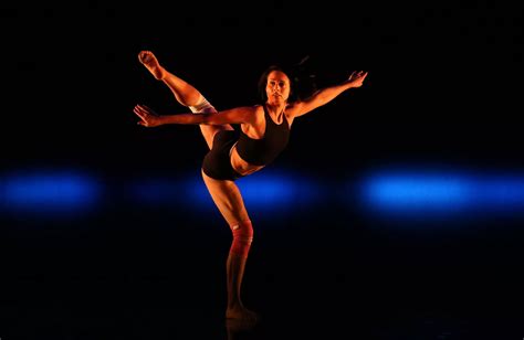 The cast of Rambert rehearse ahead of their opening performance at the ...