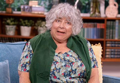 Miriam Margolyes - Bio, Net Worth, Partner, Wife, Age, Facts, Family