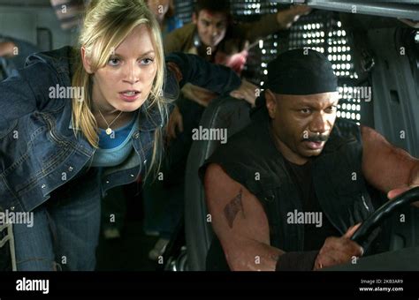 DAWN OF THE DEAD, SARAH POLLEY, VING RHAMES, 2004 Stock Photo - Alamy