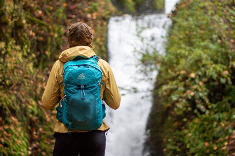 10 Best Daypacks for Hiking of 2023 | CleverHiker