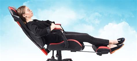 Best Gaming Chairs With Footrests: For Casual Work & Play