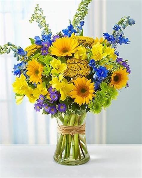 Sunflowers Of Long Beach - Florist / Flowers Delivered - Allen's Flower ...