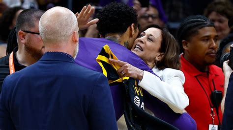 Brittney Griner embraces Kamala Harris as basketball star marks return to WNBA | CNN