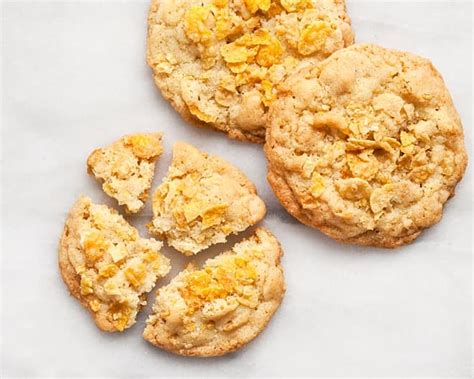 Thin and Crunchy Cornflake Cookies | Last Ingredient