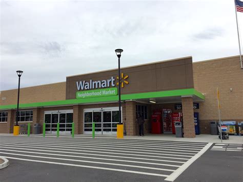 Wal-Mart is working to fix a huge weakness, and now it's becoming a ...