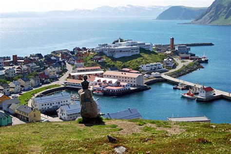 Honningsvåg_2013 06 09_3507 | Views of Honningsvåg from the … | Flickr - Photo Sharing!