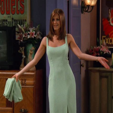 25 TV Outfits So Perfect, People Dream Of Them