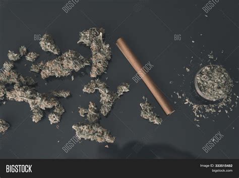 Rolling Marijuana Weed Image & Photo (Free Trial) | Bigstock