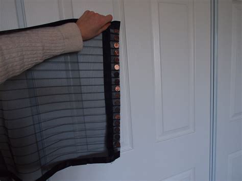 Perfect the Magic Mesh Hands-Free Screen Door : 7 Steps - Instructables