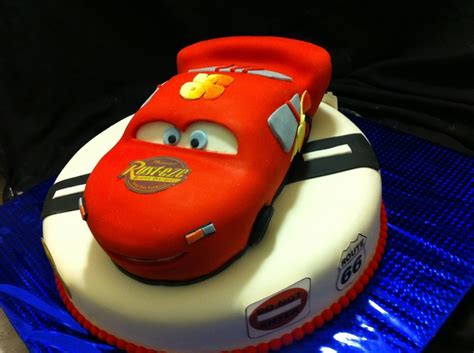 Lightning Mcqueen/ Cars Cake - CakeCentral.com