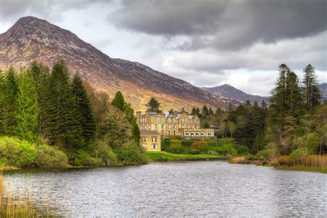 Ballynahinch Castle - Connemara Castle • Go-to-Ireland.com