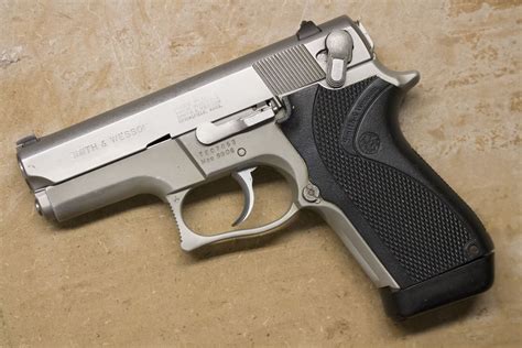 Smith & Wesson 6906 9mm Police Trade-ins (Fair Condition) | Sportsman's Outdoor Superstore