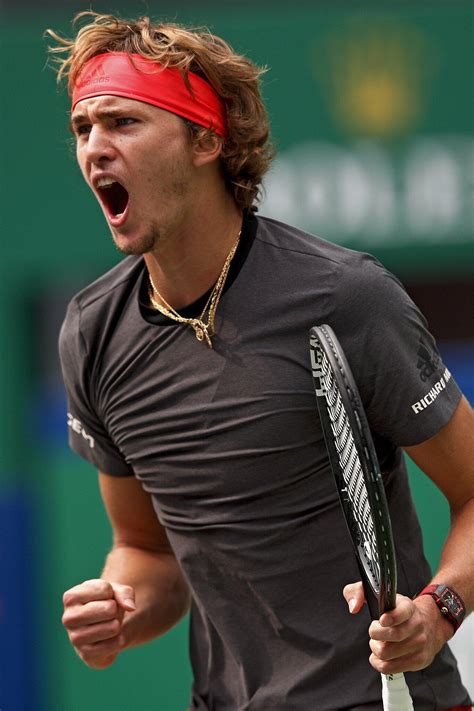 Zverev jagt Balljungen bei Turnier in Shanghai Angst ein | GMX.CH