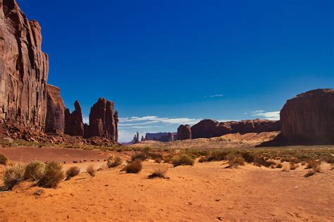 To Behold the Beauty: Monument Valley Navajo Tribal Park