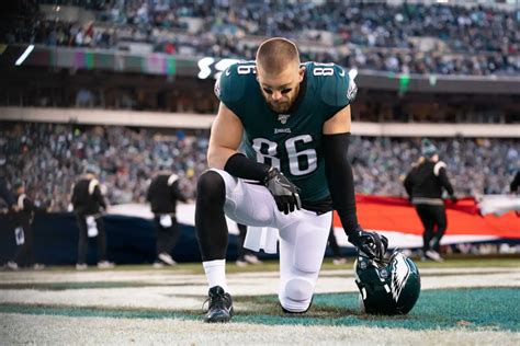 5 realistic Zach Ertz trades we could see before training camp