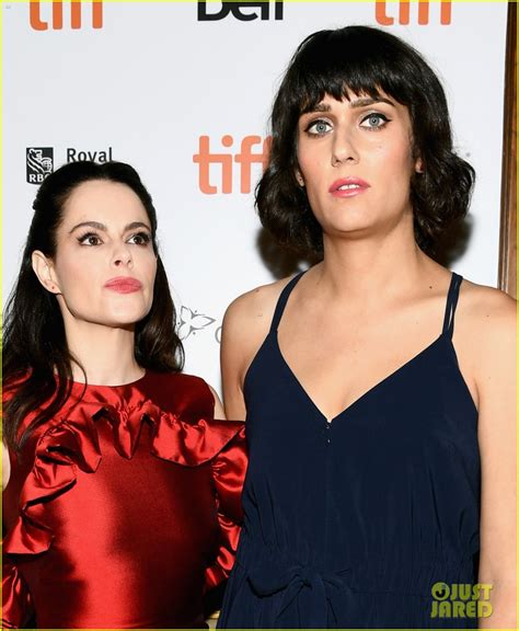 Teddy Geiger Is Dating 'Schitt's Creek' Actress Emily Hampshire: Photo 4146378 | Emily Hampshire ...