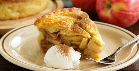 Country Brown Bag Apple Pie - Country Recipe Book