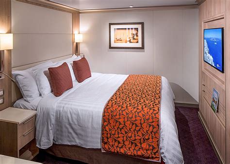 Your Guide to the Staterooms and Suites Aboard Holland America Line