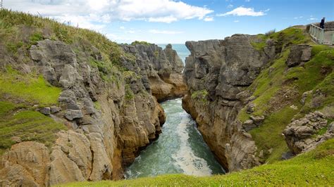 The Best Punakaiki Vacation Packages 2017: Save Up to $C590 on our Deals | Expedia.ca