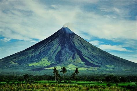 Mayon Volcano, Albay | Bicol, Places to see, Philippines travel