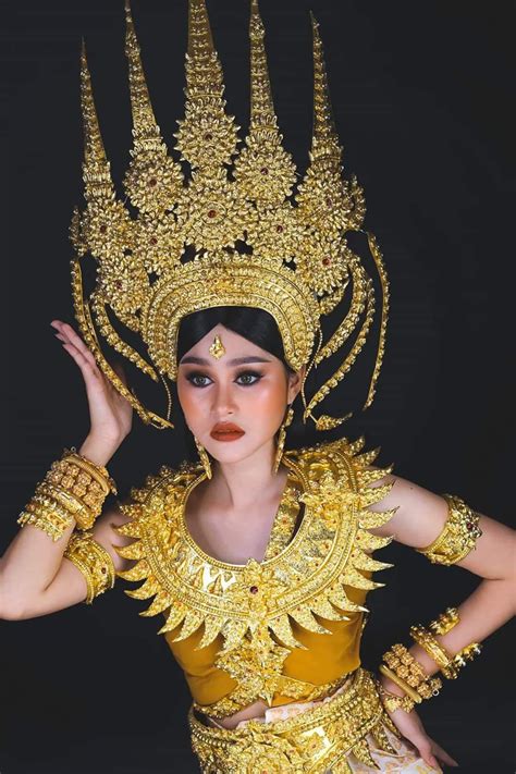 🇰🇭 Cambodia traditional costume 🇰🇭 Cambodia outfit# | Cambodian dress, Costumes, Ancient india