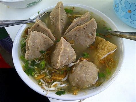 5 Bakso Jumbo yang Bakal Bikin Kamu Puas | Makan malam, Resep, Masakan ...