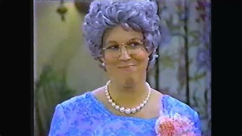 MAMAS FAMILY BLOOPERS - YouTube