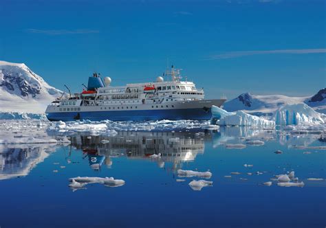 Antarctic Cruise Ships | Swoop Antarctica