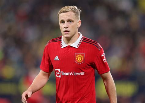 Donny van de Beek makes decision on his future, per Fabrizio Romano