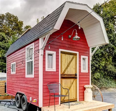 8 Small Beautiful Houses on Wheels you can stay in! | Tiny Travel Chick