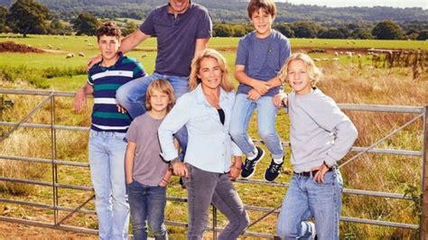 Sarah Beeny’s New Life in the Country, Channel 4, review: Much like moving house, this show was ...