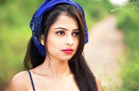 Pooja Singh Biography, Age, Boyfriend, Family - Famous Biography