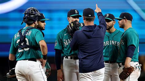 Drayer: Seattle Mariners' path to offseason success? More pitching