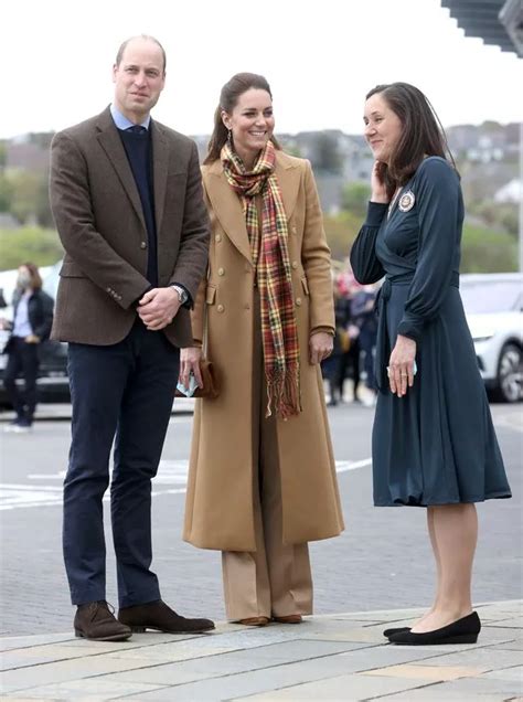 Kate Middleton beams as she and Prince William open hospital during Scotland tour - Big World Tale