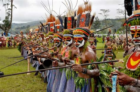 9 Mind-blowing Papua New Guinea Festivals - Rebecca and the World