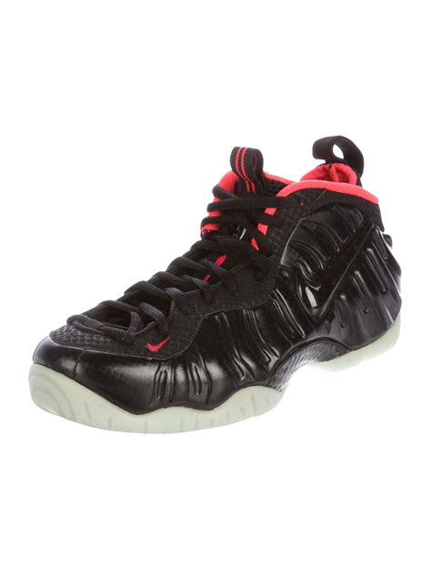 Nike Air Foamposite Sneakers - Black Sneakers, Shoes - WU221392 | The ...