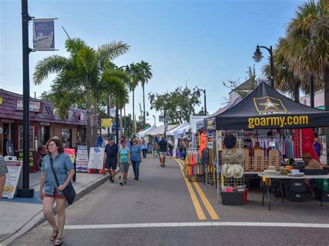 Tarpon Springs Sponge Dock Seafood Festival Continues Sunday | Tarpon ...