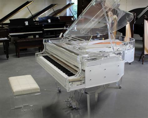 Chinese Splashed Out $3.22 Million On “Crystal Piano” - eXtravaganzi