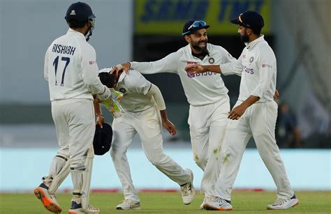 Wickets galore as India win remarkable two-day Test | cricket.com.au