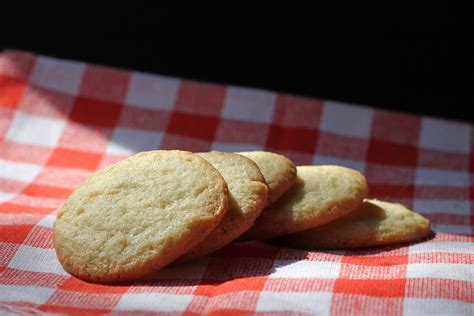 Cookistry: Ridiculously Delicious Vanilla Cookies #ChristmasWeek