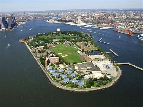 Why Governors Island Should Be on Everyone's NYC Itinerary: 7 Weekend ...