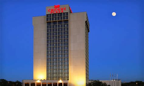 Crowne Plaza Dallas Market Center in - Dallas, TX | Groupon Getaways