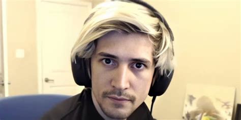 Streamer xQc Criticizes Twitch Channel Boosting Feature