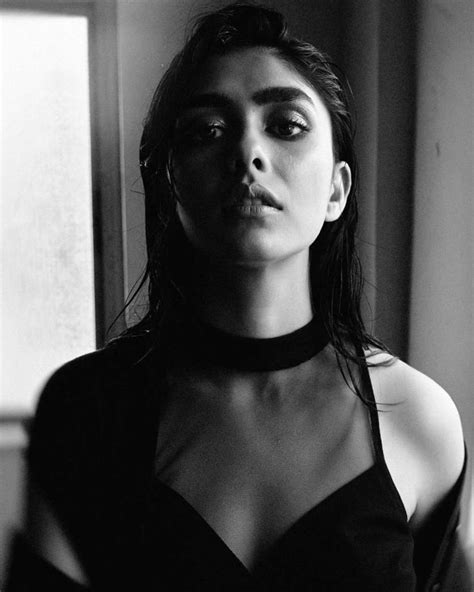 Mrunal Thakur sets the internet on fire with photos from her latest photoshoot